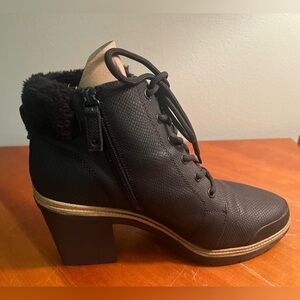 Dr. Scholl’s  “For The Love” Leather Boots NWOT Size 10